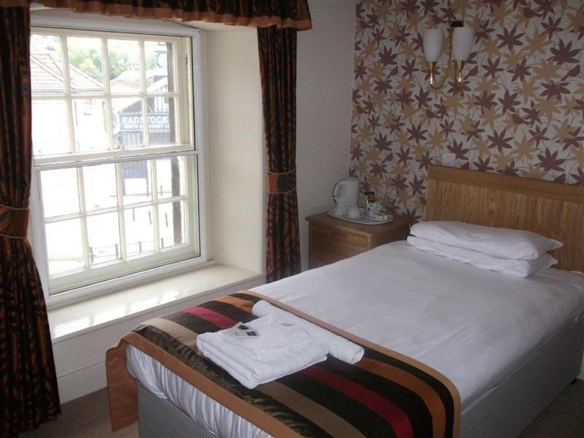 Radstock Hotel Near Bath Kültér fotó