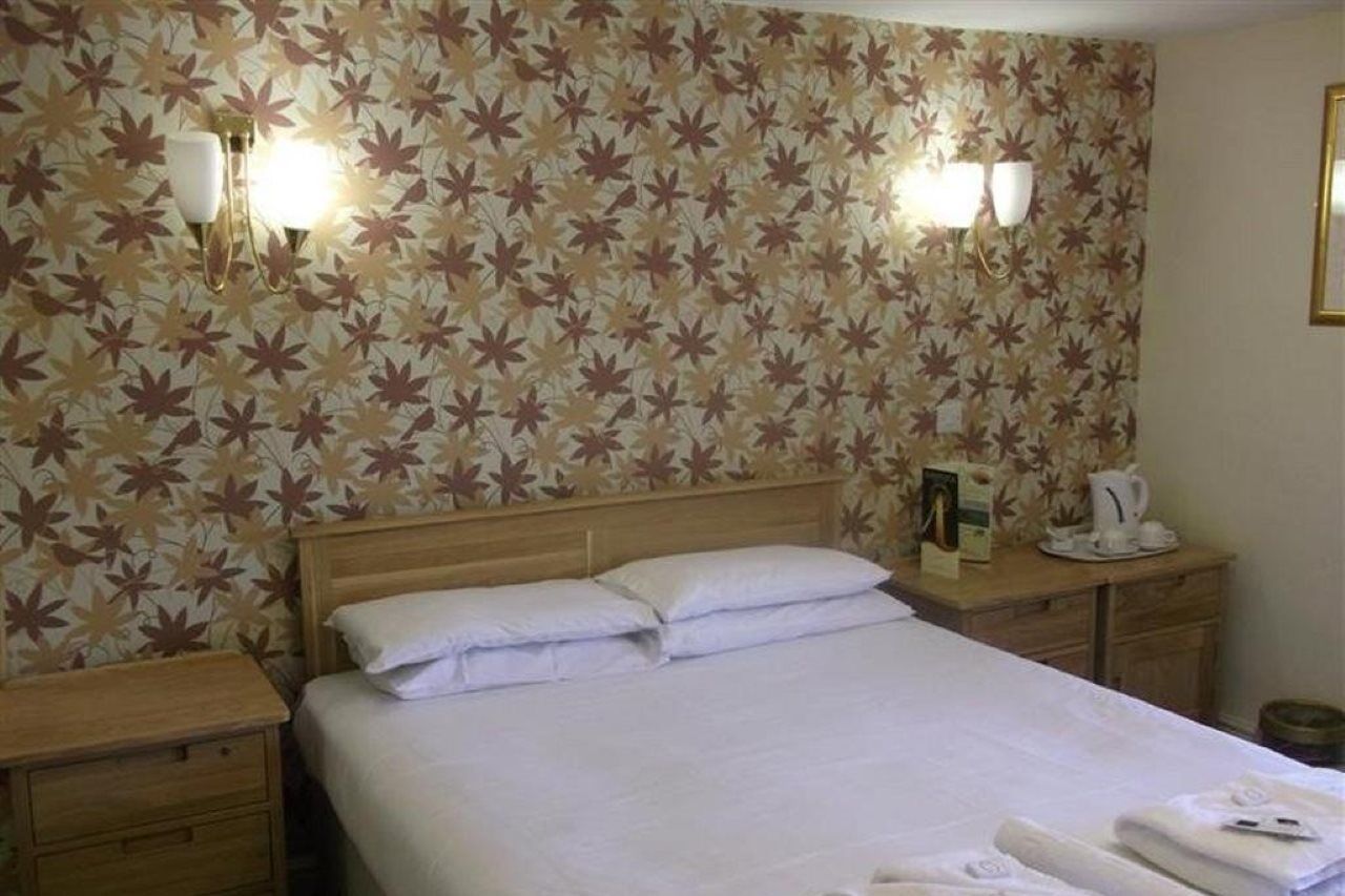 Radstock Hotel Near Bath Kültér fotó
